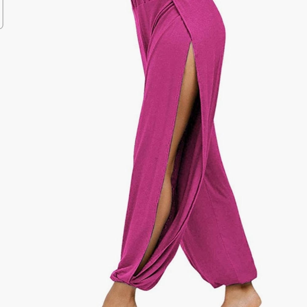 Split legs  freedom like no other fuchsia sz.med